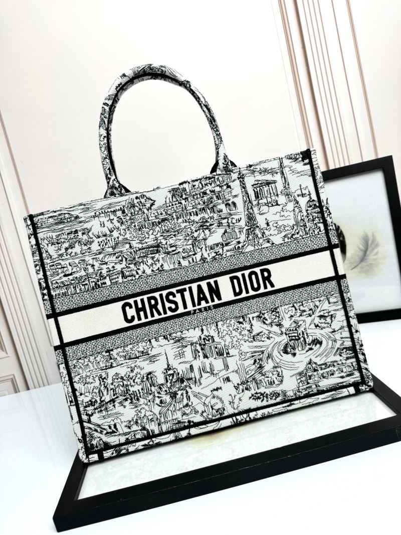 Christian Dior Shopping Bags